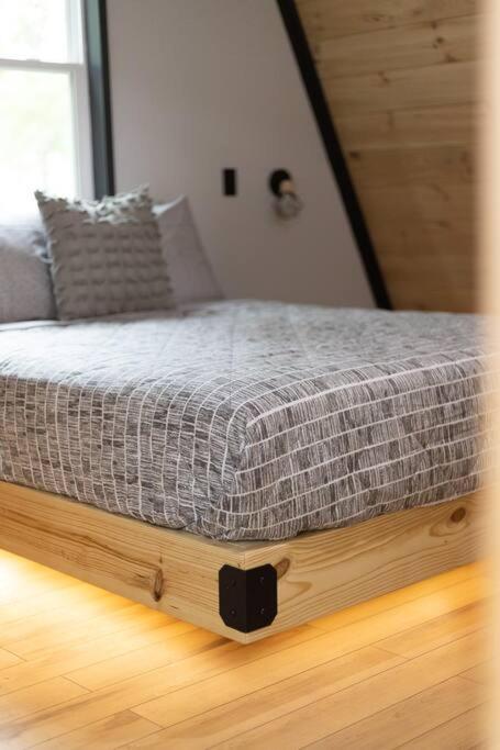 Valhalla Cabins Aframes With Hot Tubs & Sauna Cosby Экстерьер фото