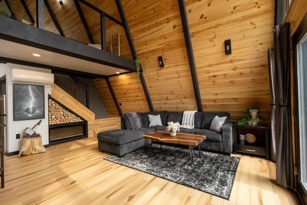 Valhalla Cabins Aframes With Hot Tubs & Sauna Cosby Экстерьер фото