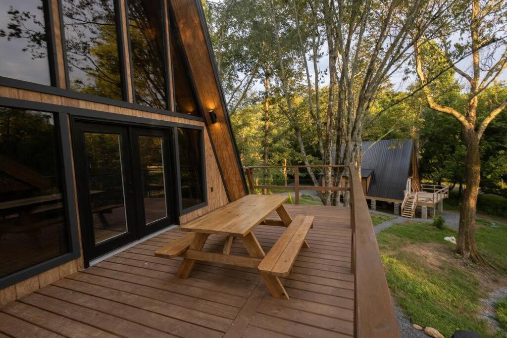 Valhalla Cabins Aframes With Hot Tubs & Sauna Cosby Экстерьер фото