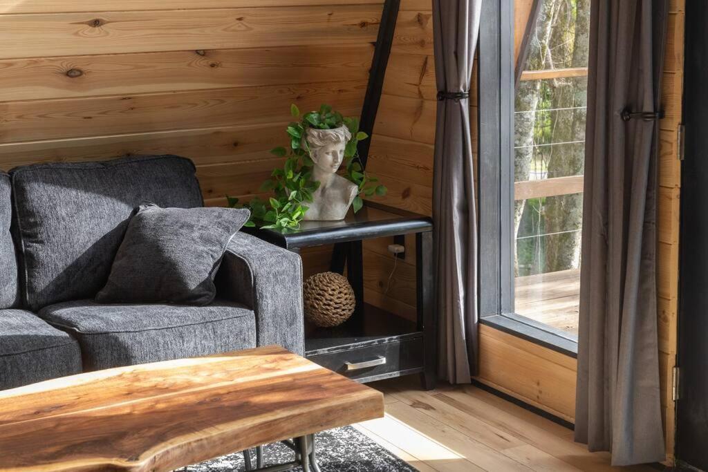 Valhalla Cabins Aframes With Hot Tubs & Sauna Cosby Экстерьер фото