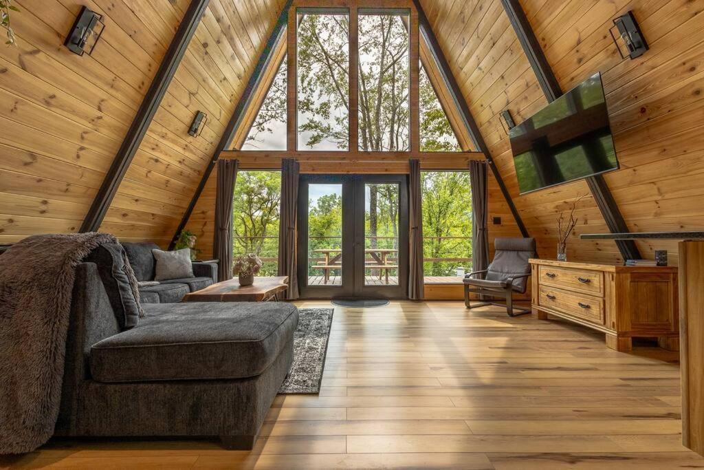Valhalla Cabins Aframes With Hot Tubs & Sauna Cosby Экстерьер фото